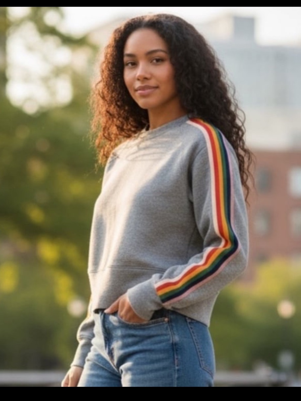 Madewell Gray Rainbow Stripe Cropped Crewneck Sweatshirt Size Medium